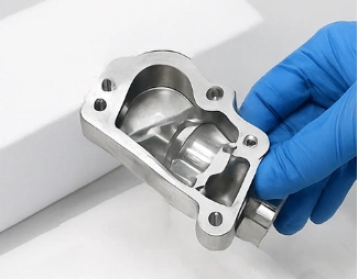 Precision CNC Part Cleanliness & Assembly for Aerospace & Medical Industries